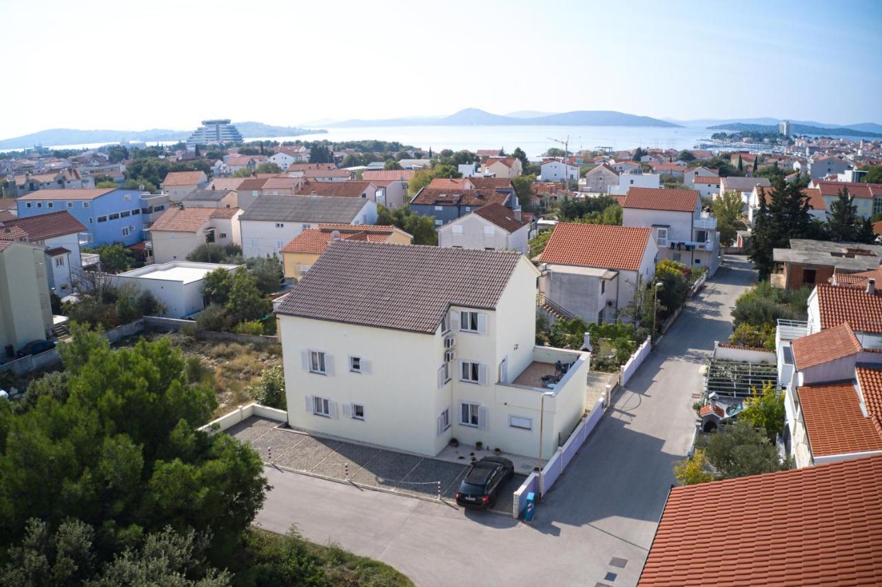 Apartments With A Parking Space Vodice - 6178 Exterior foto