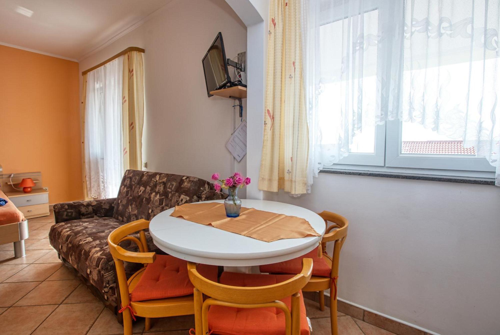 Apartments With A Parking Space Vodice - 6178 Habitación foto